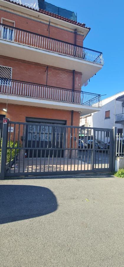 Mini Appartamento A Roma Экстерьер фото